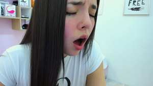 Babe masturbates with vibrator