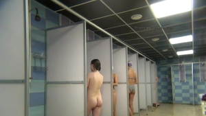 Pussy eating in the pool