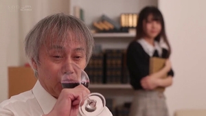 Asian sucking cock in HD