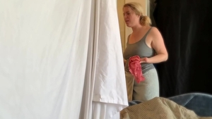 Good fuck accompanied by curvy stepmom