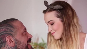Tattooed blonde in HD