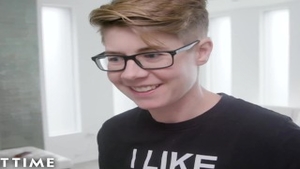 Romantic slamming hard starring pornstar