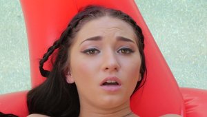 Tiny 4K: Teen Crystal Rae