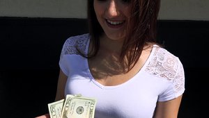 Public Pick Ups: Stoney Lynn goes in for pussy fucking